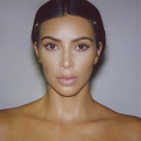 nude kim|Kim Kardashian à poil : vidéos porno et sex tapes @ xHamster